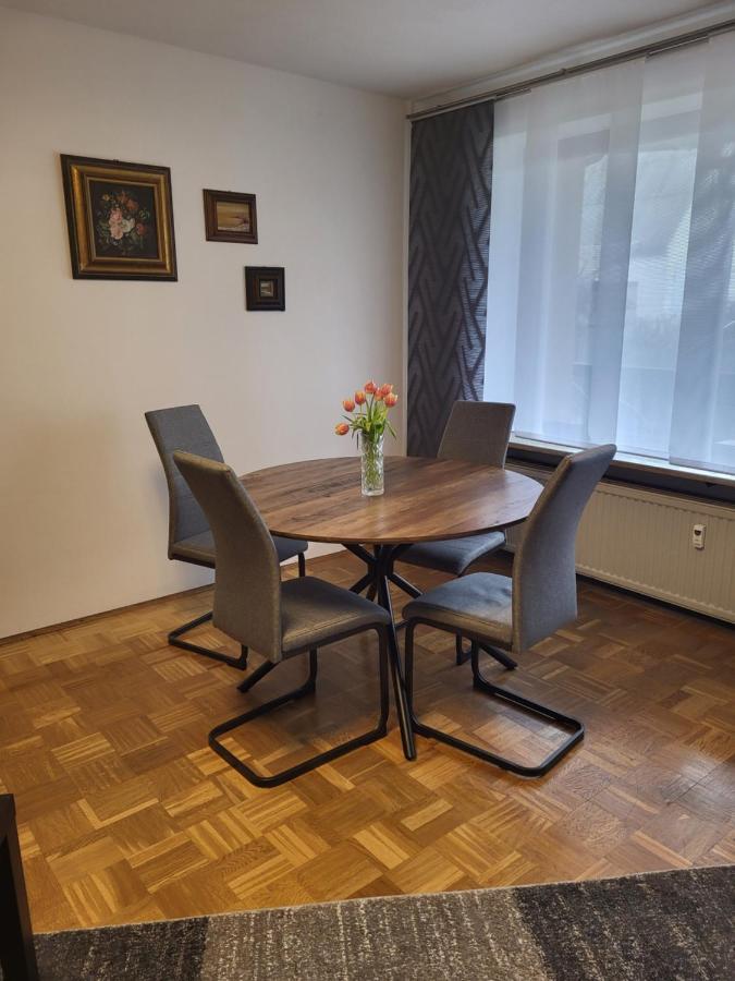 Andys Ferienwohnung ノイシュタット・アン・デア・ヴァルトナーブ エクステリア 写真