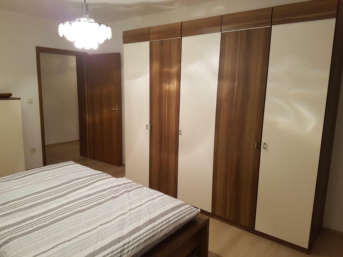 Andys Ferienwohnung ノイシュタット・アン・デア・ヴァルトナーブ エクステリア 写真