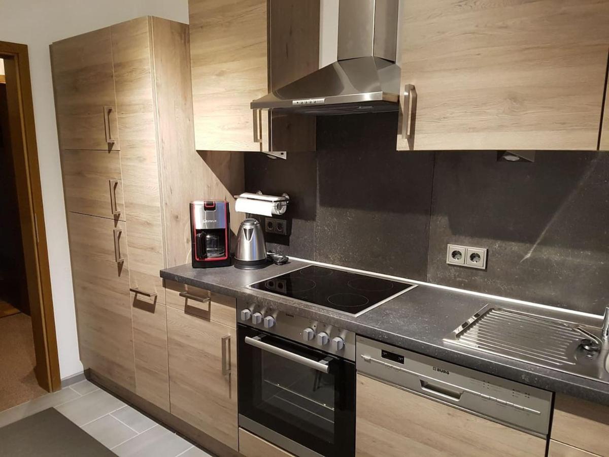 Andys Ferienwohnung ノイシュタット・アン・デア・ヴァルトナーブ エクステリア 写真